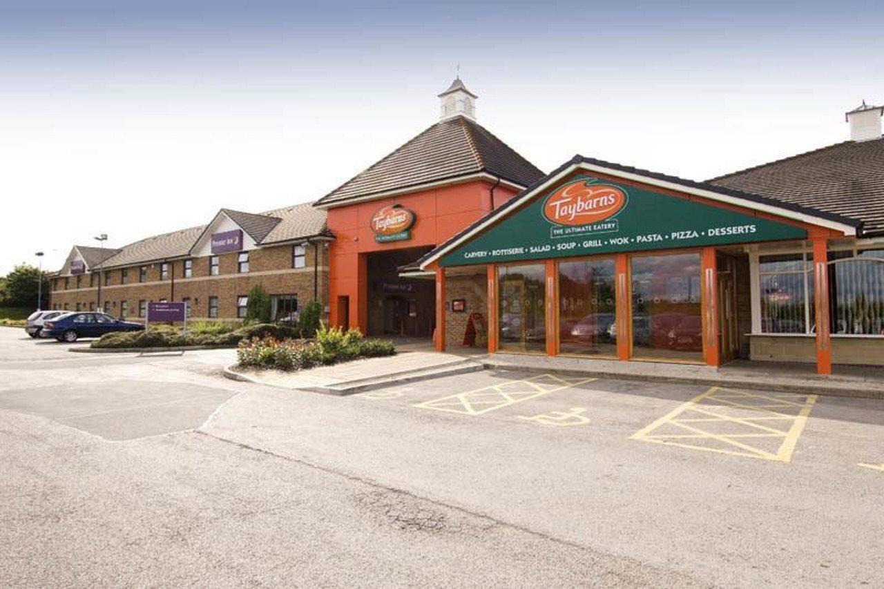Premier Inn Sheffield/Barnsley Exterior photo